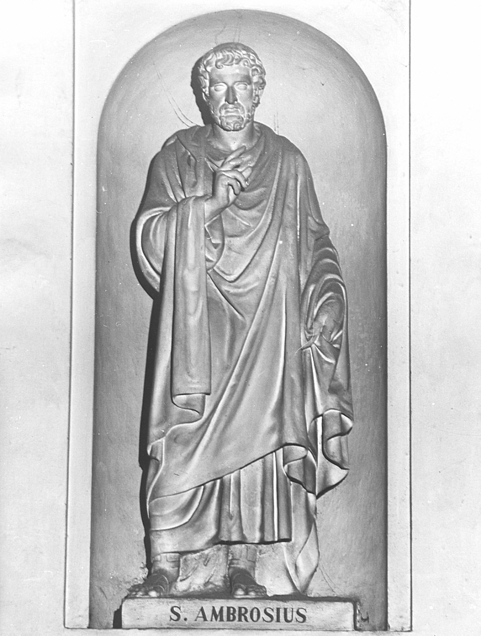 Sant'Ambrogio (statua, elemento d'insieme) di Cacciatori Benedetto (sec. XIX)