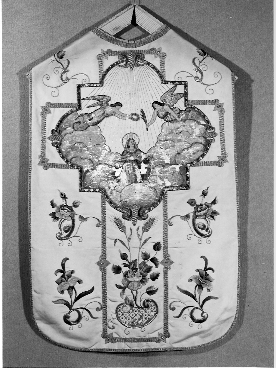 Sant'Apollonia (paramento liturgico, insieme) - manifattura lombarda (seconda metà sec. XIX)