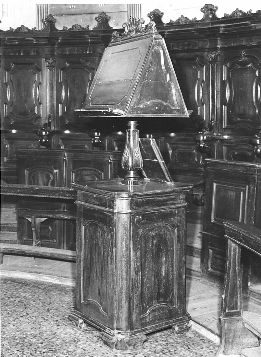 leggio a fusto, opera isolata - bottega lombarda (metà sec. XVIII)