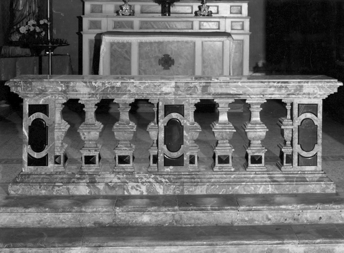 balaustrata di altare, opera isolata - bottega lombarda (sec. XVIII)