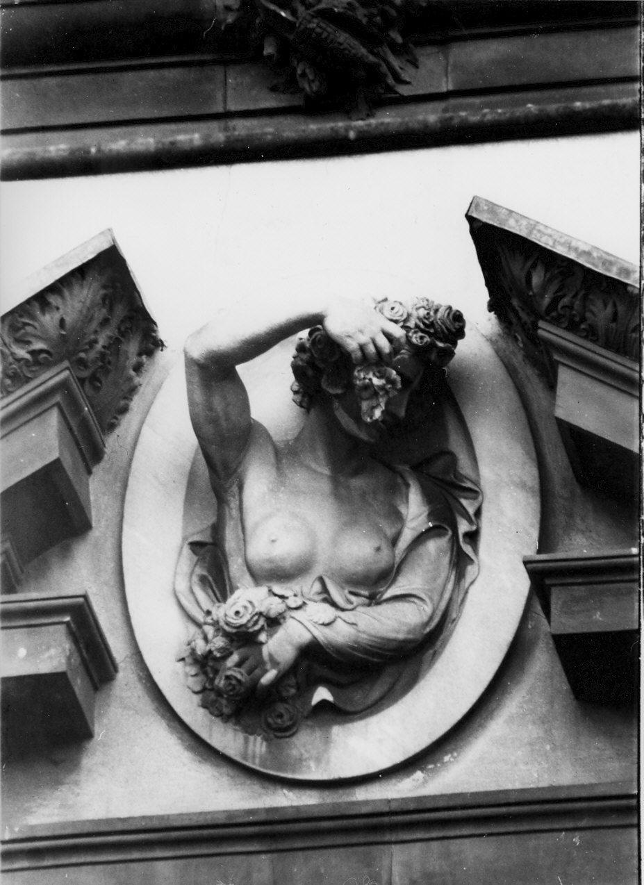 Primavera (rilievo, elemento d'insieme) di Boni Giovanni Battista (sec. XIX)