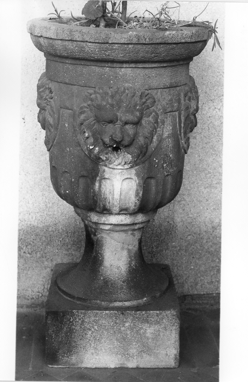 vaso, serie - bottega lombarda (prima metà sec. XIX)