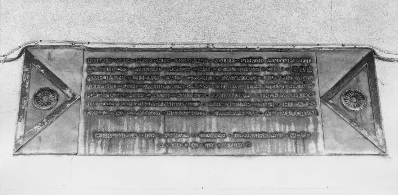 lapide commemorativa, opera isolata - bottega lombarda (sec. XVIII)