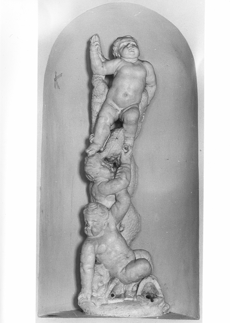 Putti con delfino (gruppo scultoreo, opera isolata) - bottega lombarda (sec. XIX)