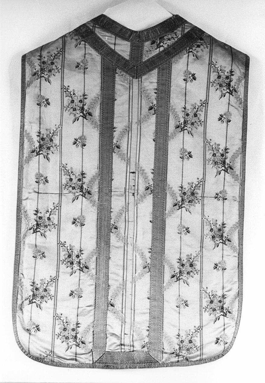 paramento liturgico - manifattura italiana (secc. XVIII/ XIX)