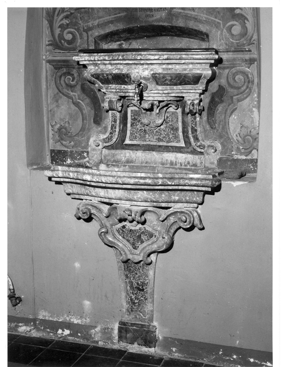 lavabo da sacrestia, opera isolata - bottega italiana (seconda metà sec. XVIII)