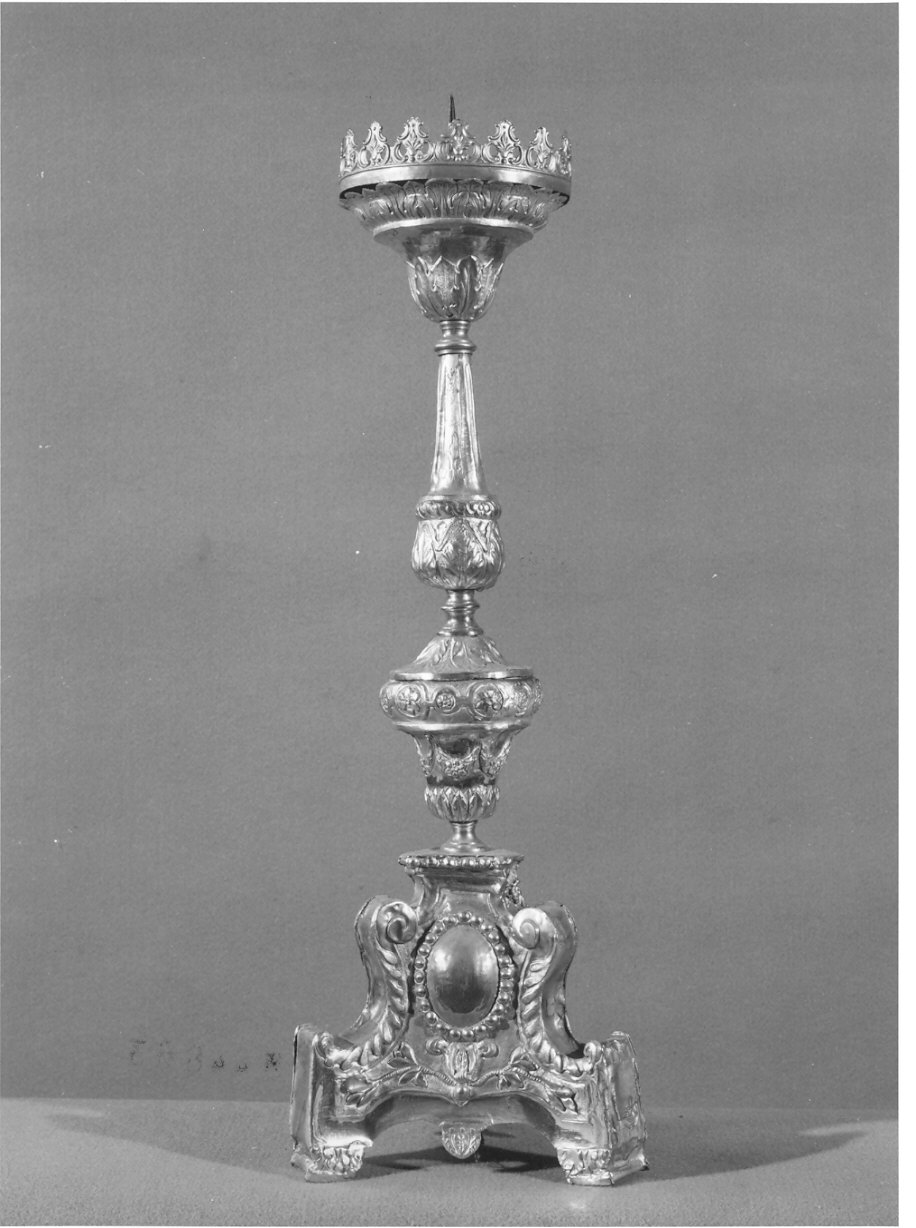 candeliere d'altare, serie - bottega italiana (fine sec. XVIII)