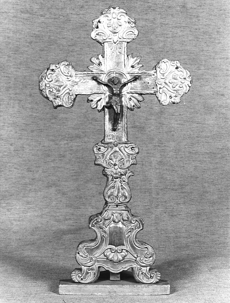 croce d'altare, opera isolata - bottega italiana (sec. XVIII)