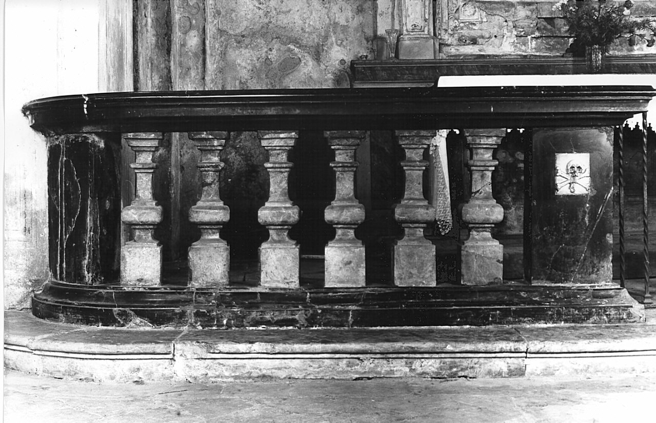 balaustrata, opera isolata - bottega italiana (fine/inizio secc. XVII/ XVIII)