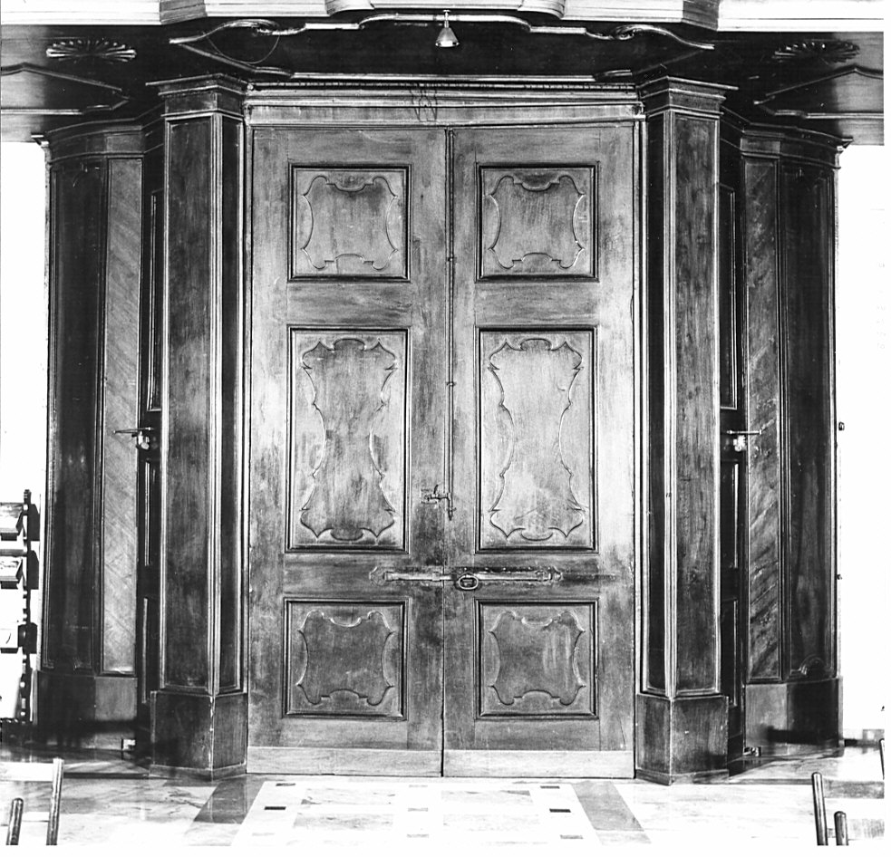 bussola d'ingresso, opera isolata - bottega lombarda (sec. XVIII)