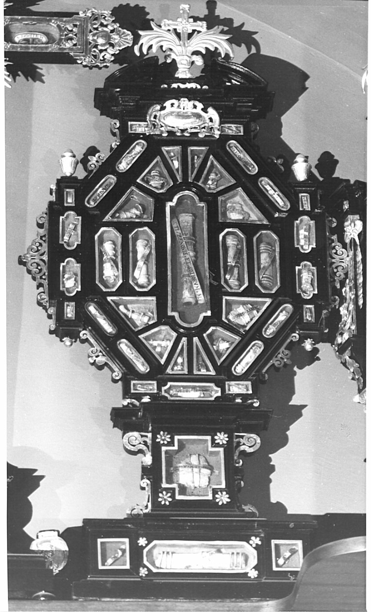 reliquiario - a tabella, coppia - bottega lombarda (fine/inizio secc. XVII/ XVIII)