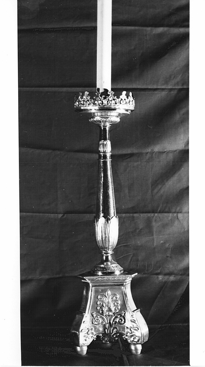 candeliere d'altare, serie - bottega lombarda (sec. XIX)