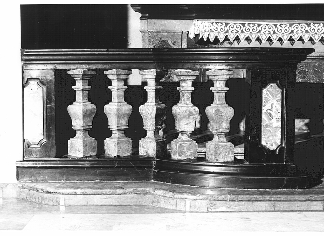 balaustrata, opera isolata - bottega lombarda (sec. XVIII)