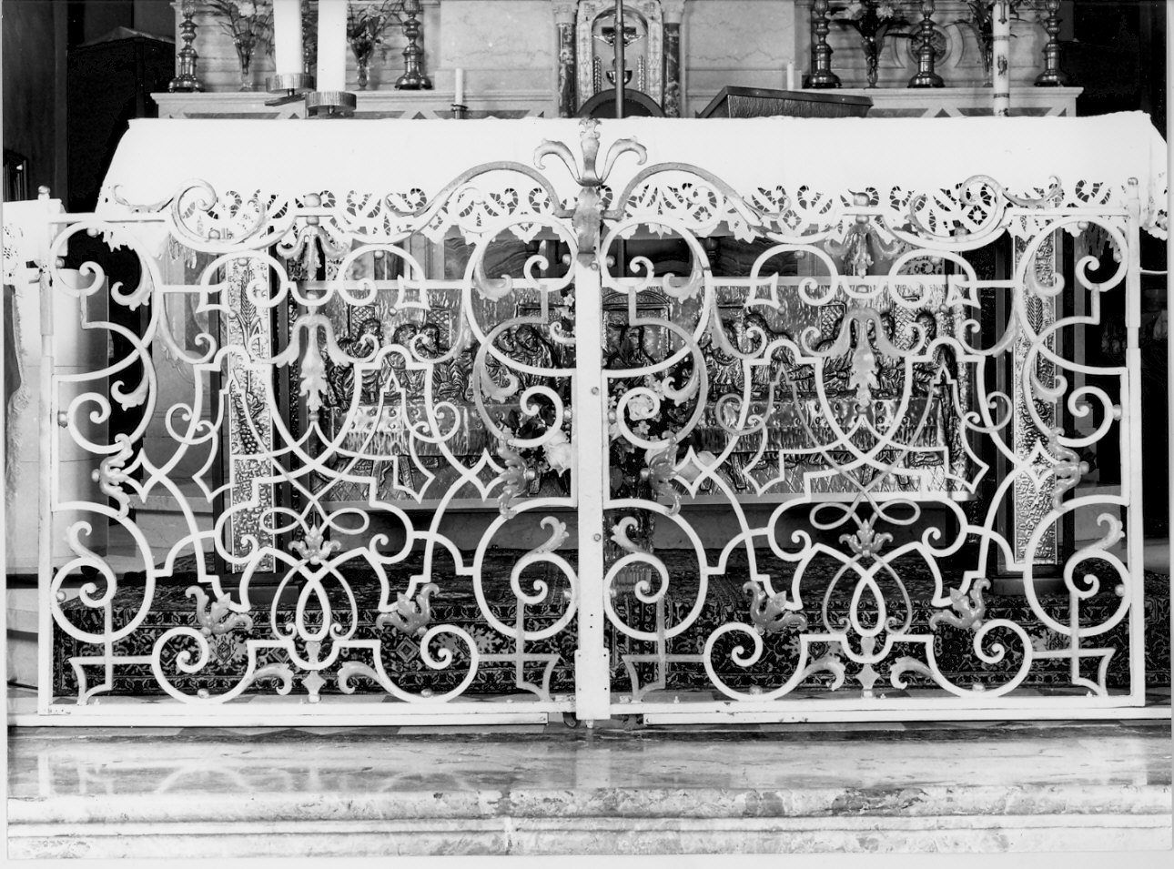 cancello di balaustrata, opera isolata - bottega lombarda (sec. XVIII)