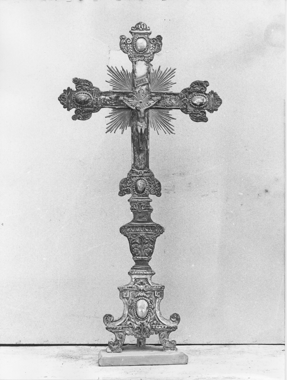 croce d'altare, opera isolata - bottega lombarda (secc. XVIII/ XIX)