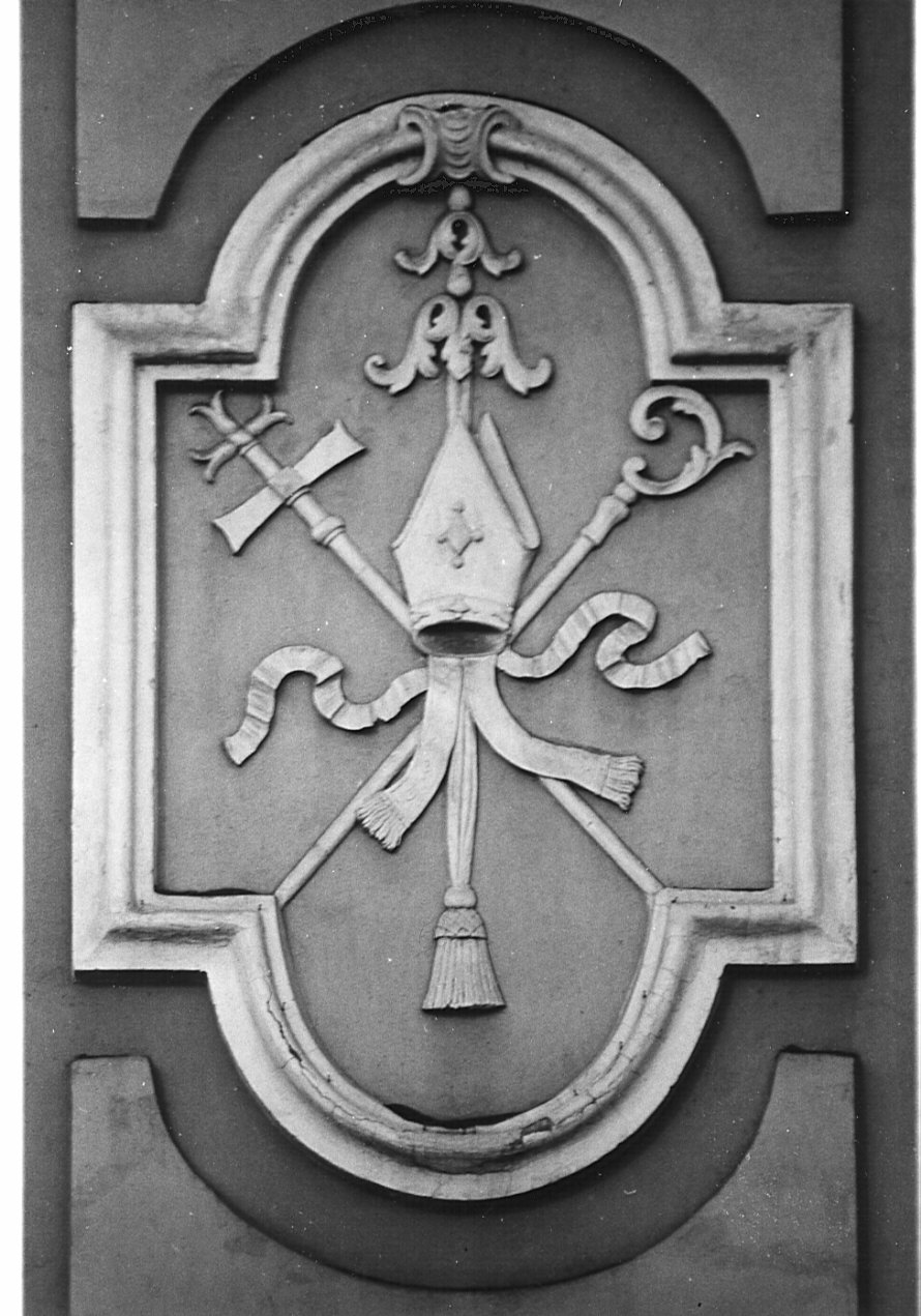 emblema (medaglione ornamentale, coppia) - bottega lombarda (sec. XVIII)