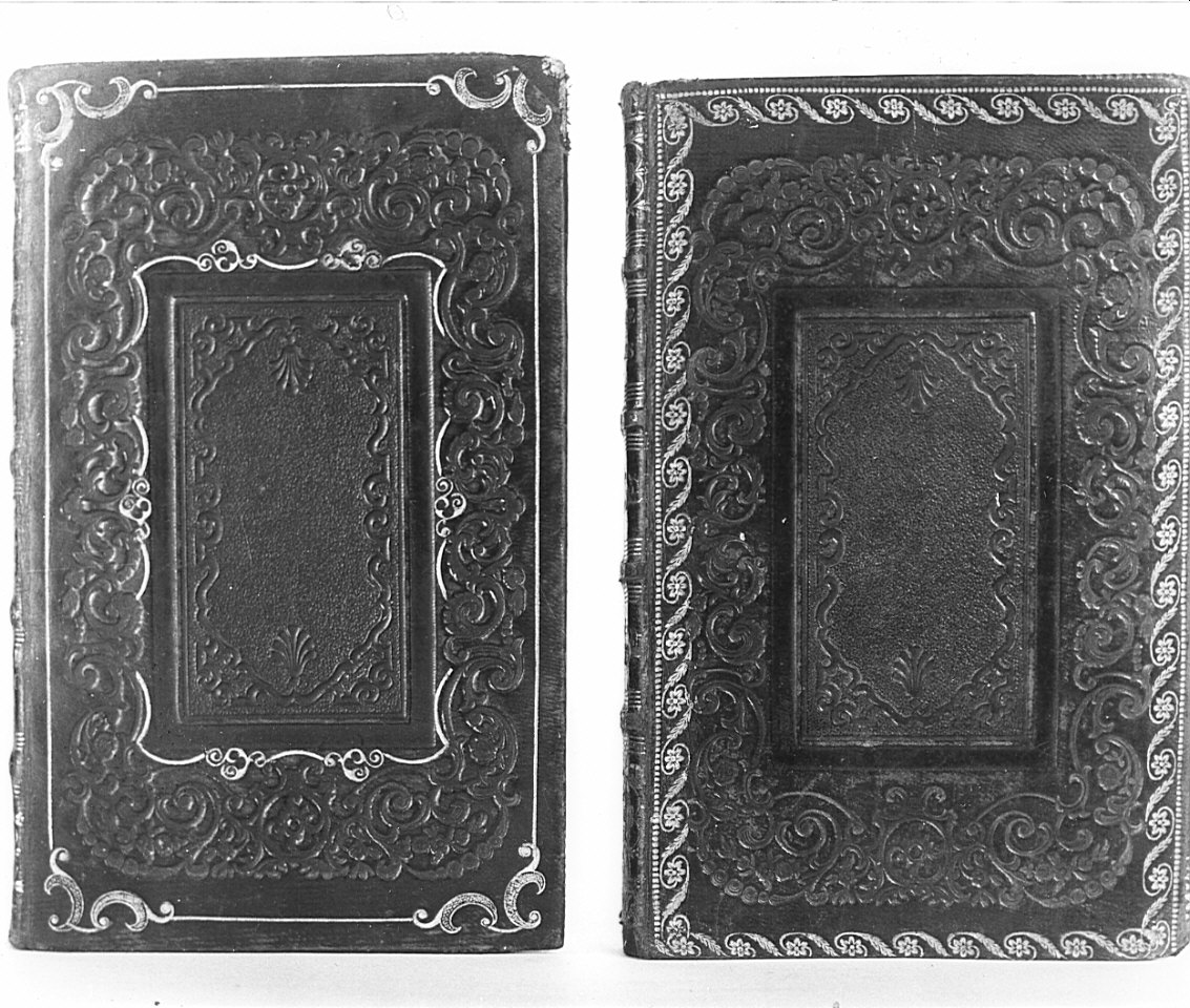 coperta di libro, opera isolata - bottega lombarda (sec. XIX)