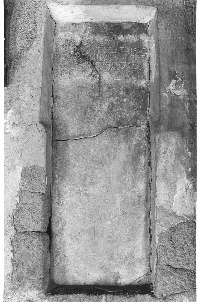 lapide commemorativa, opera isolata - bottega lombarda (fine/inizio secc. XI/ XII)