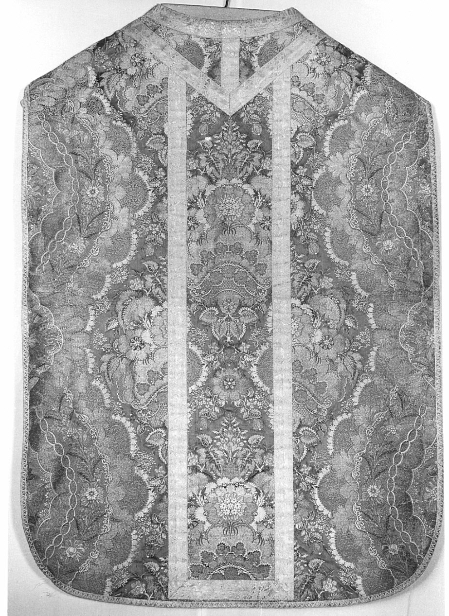 paramento liturgico, insieme - manifattura lombarda (seconda metà sec. XVIII)