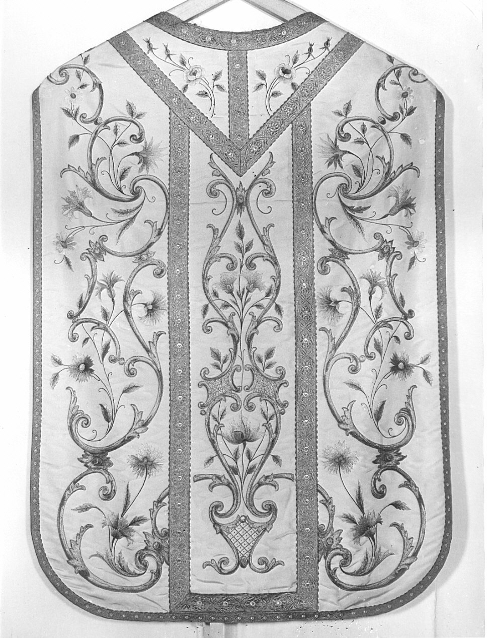 paramento liturgico, insieme - manifattura lombarda (inizio sec. XX)