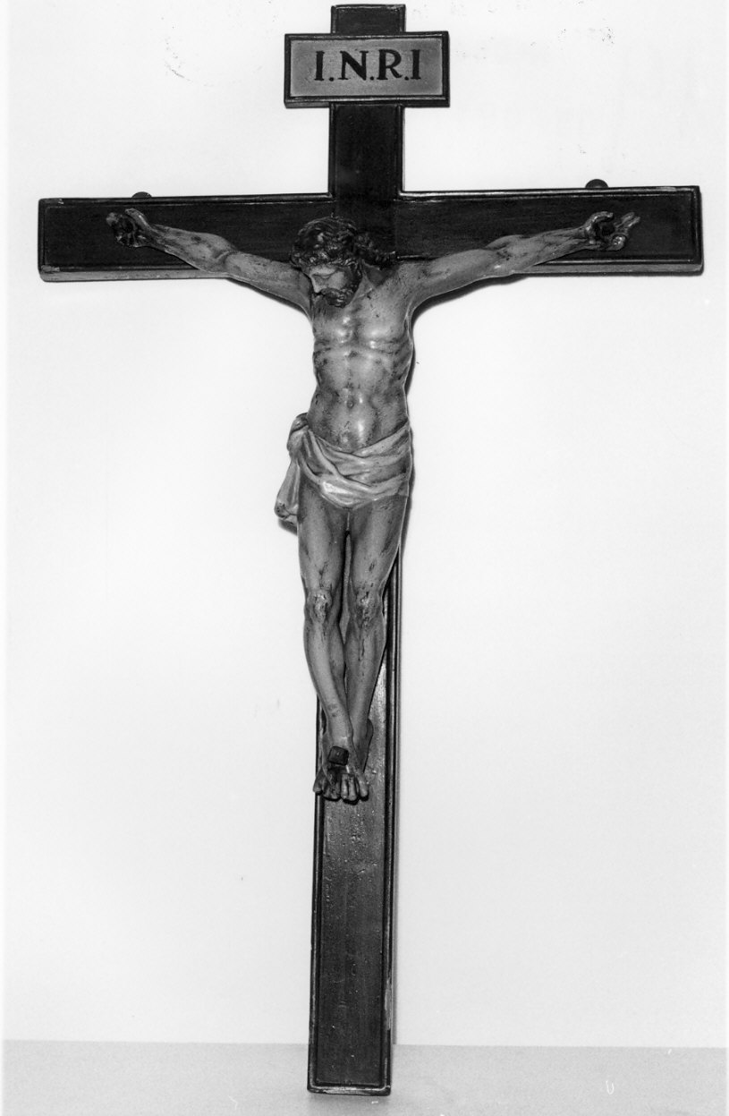 crocifisso, opera isolata - bottega lombarda (sec. XVI)