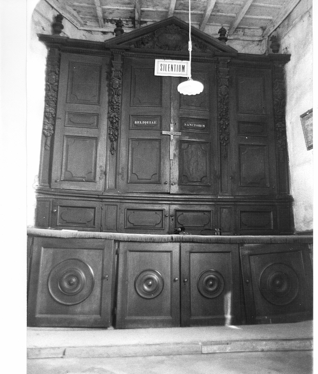 armadio per reliquiari, opera isolata - bottega lombarda (sec. XVII, sec. XX)