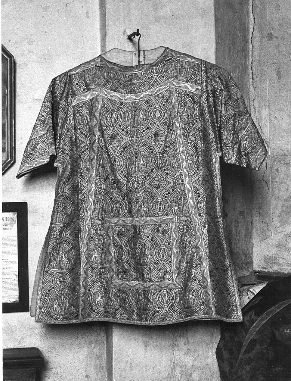 paramento liturgico, insieme - manifattura lombarda (inizio sec. XX)