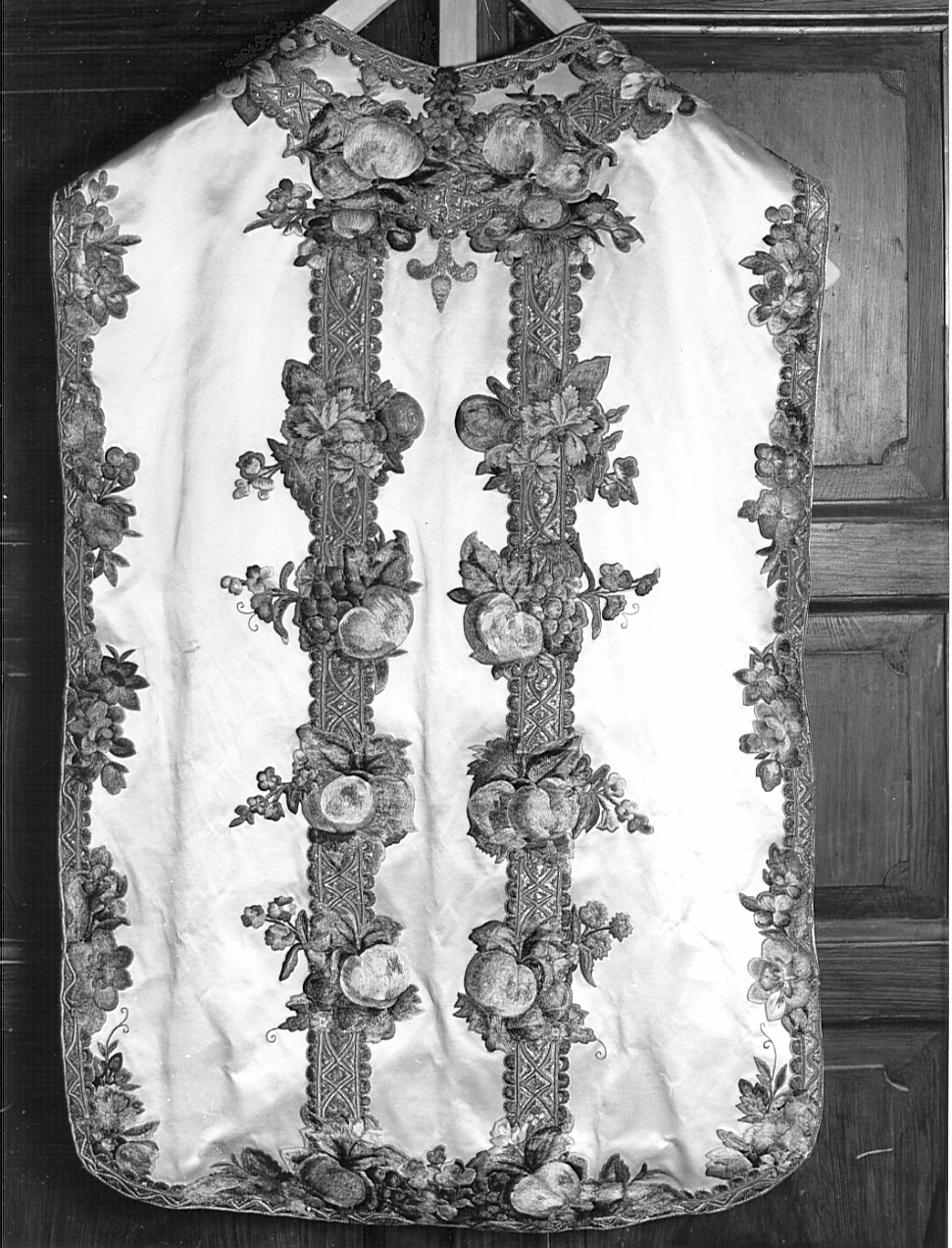 paramento liturgico, insieme - manifattura lombarda (sec. XIX)