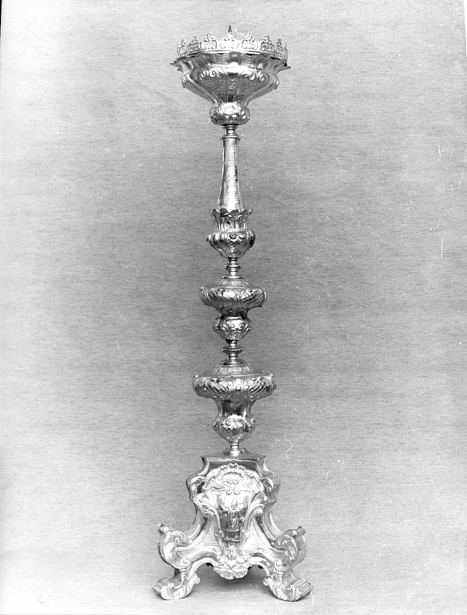 candeliere d'altare, serie - bottega lombarda (fine sec. XVIII)