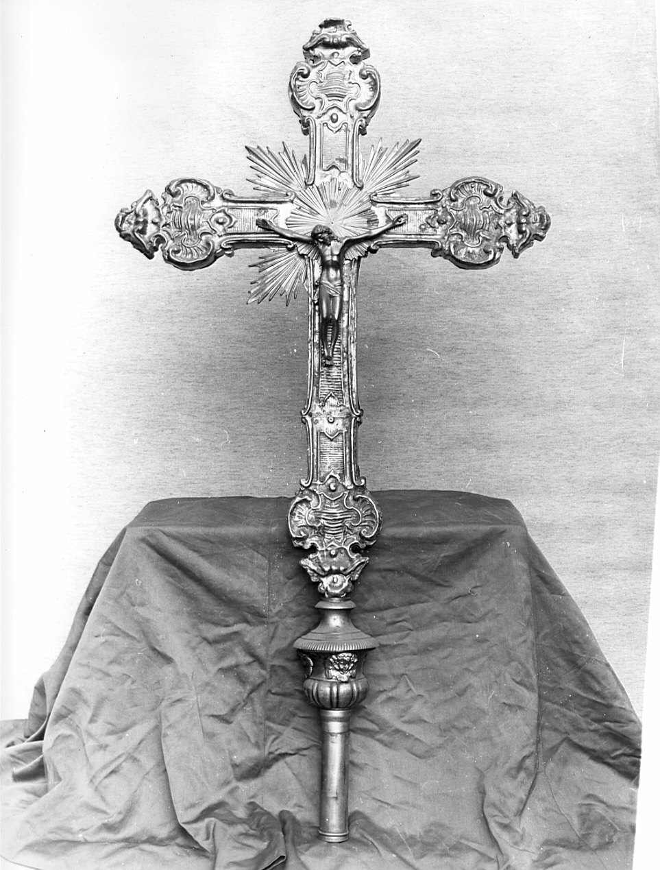 croce processionale, opera isolata - bottega lombarda (sec. XVIII)