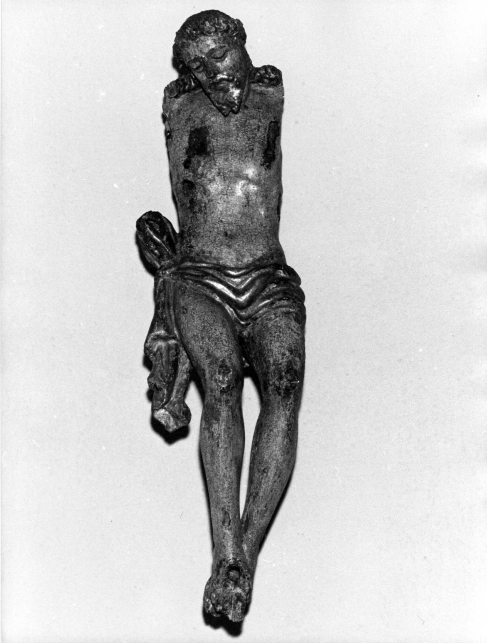 Cristo crocifisso (statua, opera isolata) - bottega lombarda (secc. XVI/ XVII)