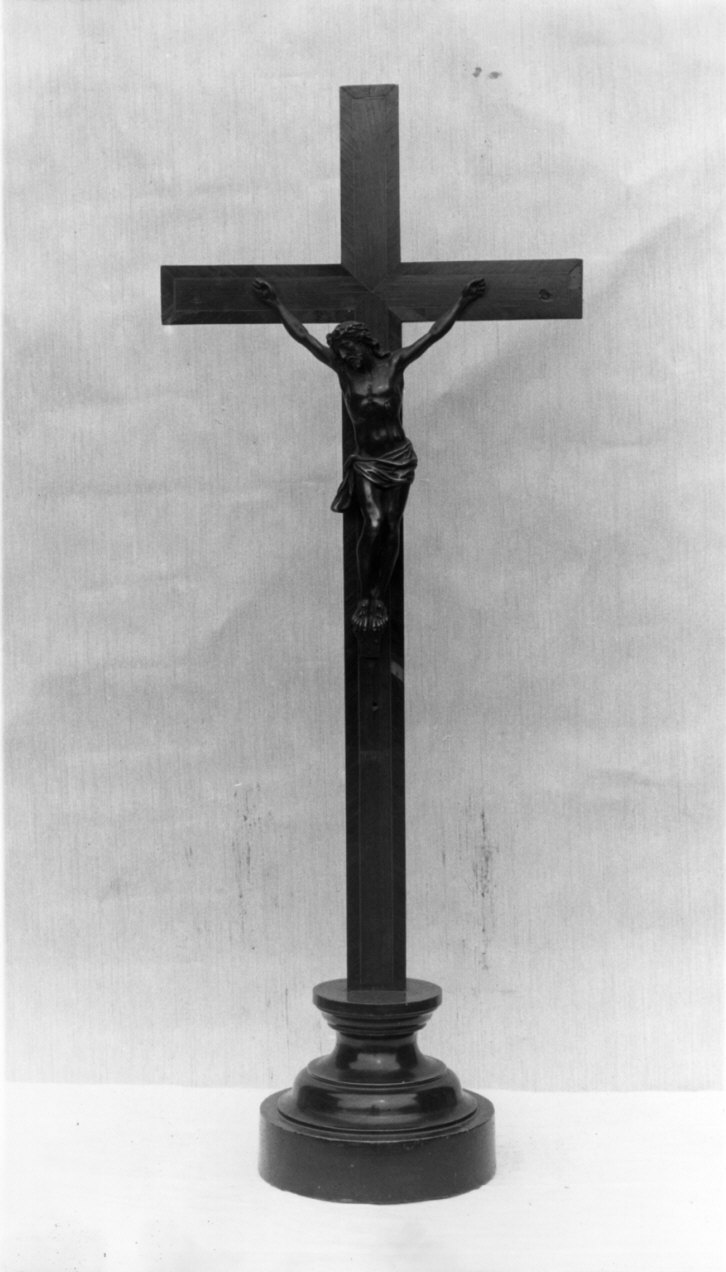 croce da parete, opera isolata - bottega lombarda (sec. XVIII, sec. XIX)