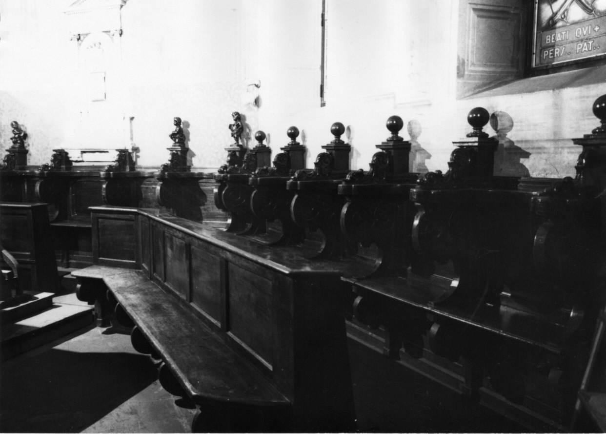 stalli del coro, insieme - bottega lombarda (secc. XVII/ XVIII)