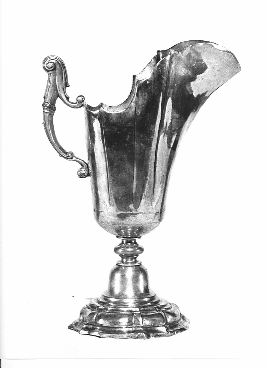 brocca per abluzioni, opera isolata - bottega lombarda (sec. XVIII)