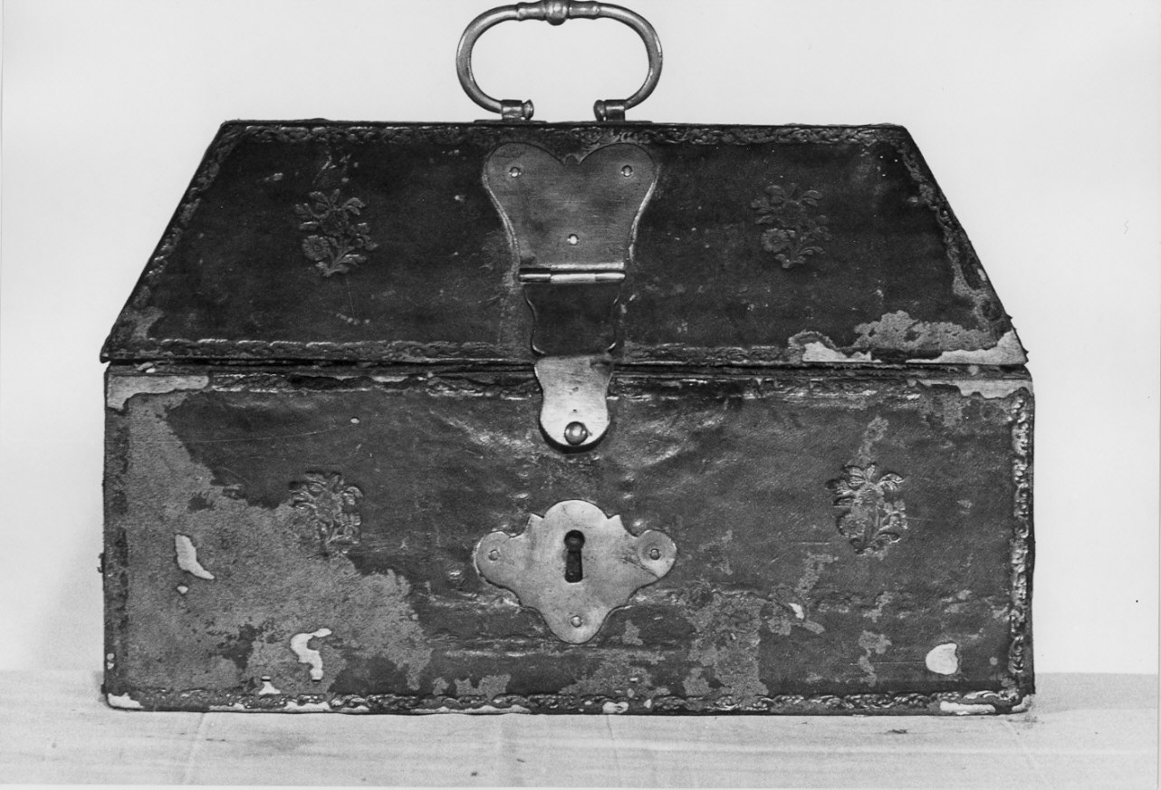 custodia - di vasetti per oli santi, opera isolata - bottega lombarda (sec. XVIII)