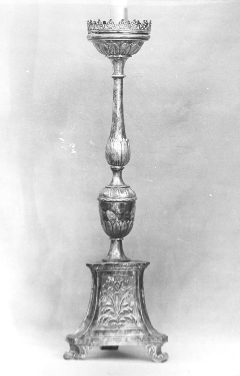 candeliere d'altare, serie - bottega lombarda (sec. XIX)