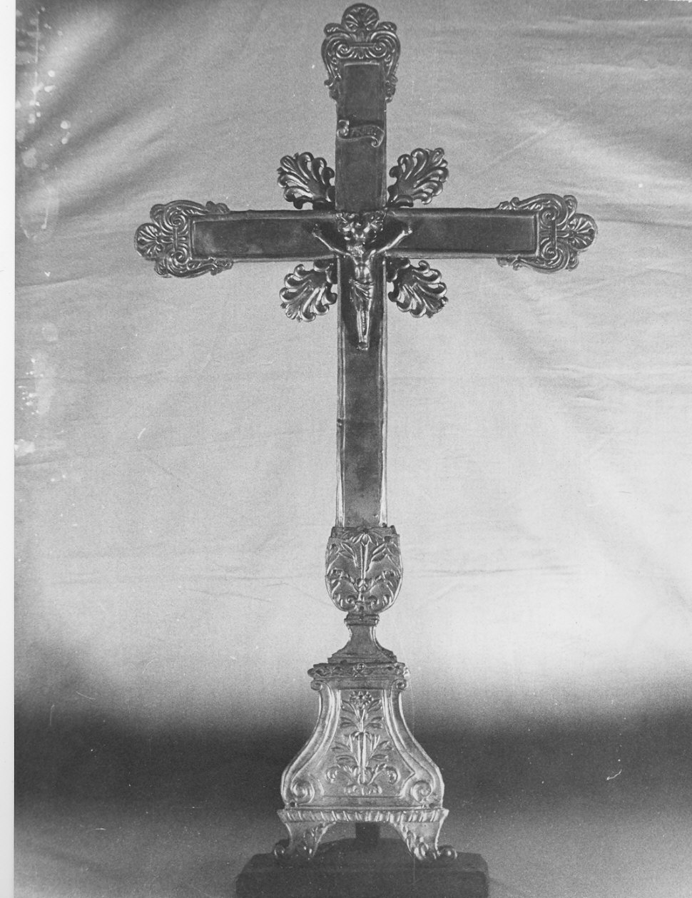 croce d'altare, opera isolata - bottega lombarda (sec. XIX)