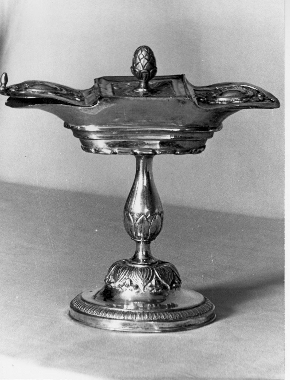 navicella portaincenso, opera isolata - bottega lombarda (seconda metà sec. XIX)