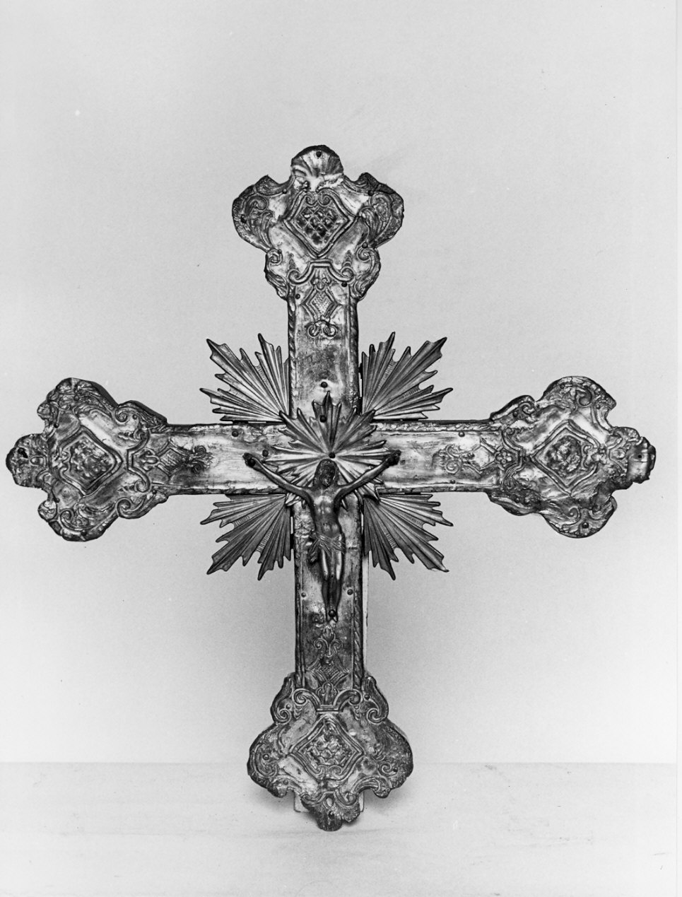 croce processionale, opera isolata - bottega lombarda (sec. XVIII)