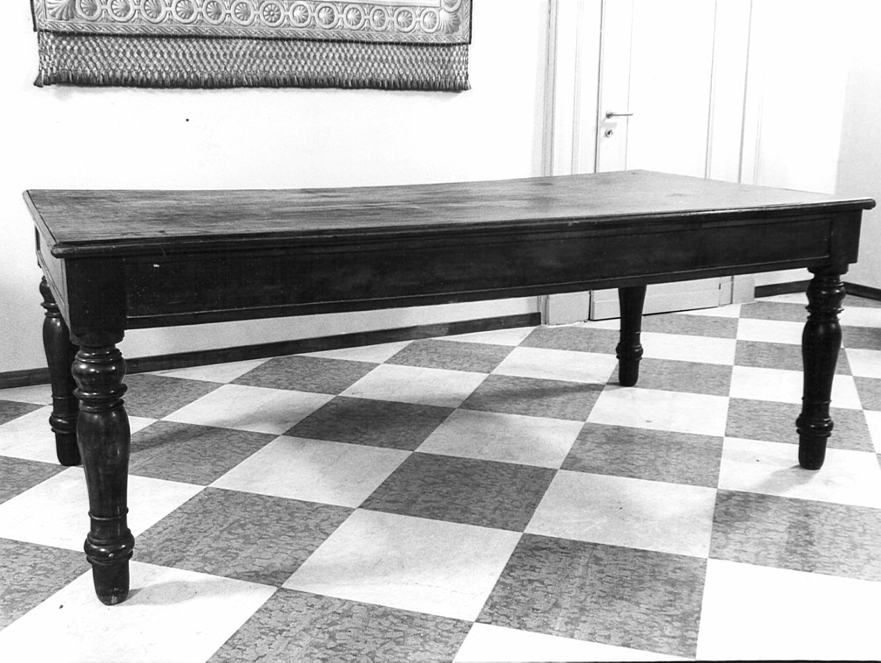 tavolo, opera isolata - bottega lombarda (sec. XIX)