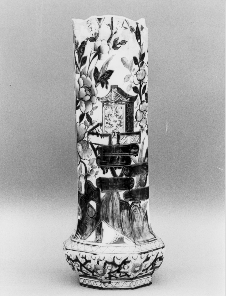 vaso, opera isolata - bottega lombarda (sec. XIX)