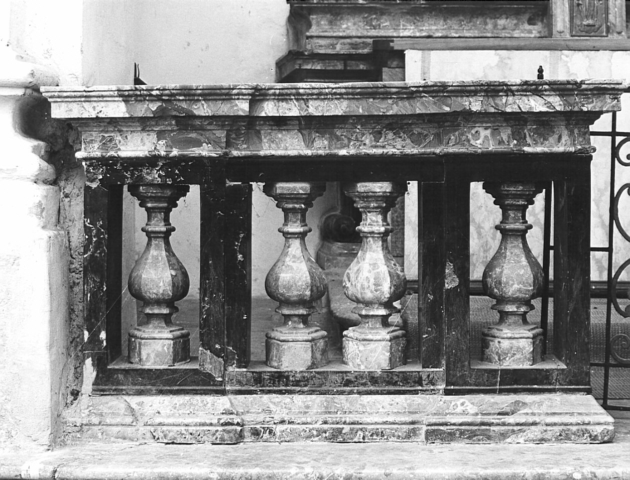 balaustrata, opera isolata - bottega lombarda (prima metà sec. XVIII)