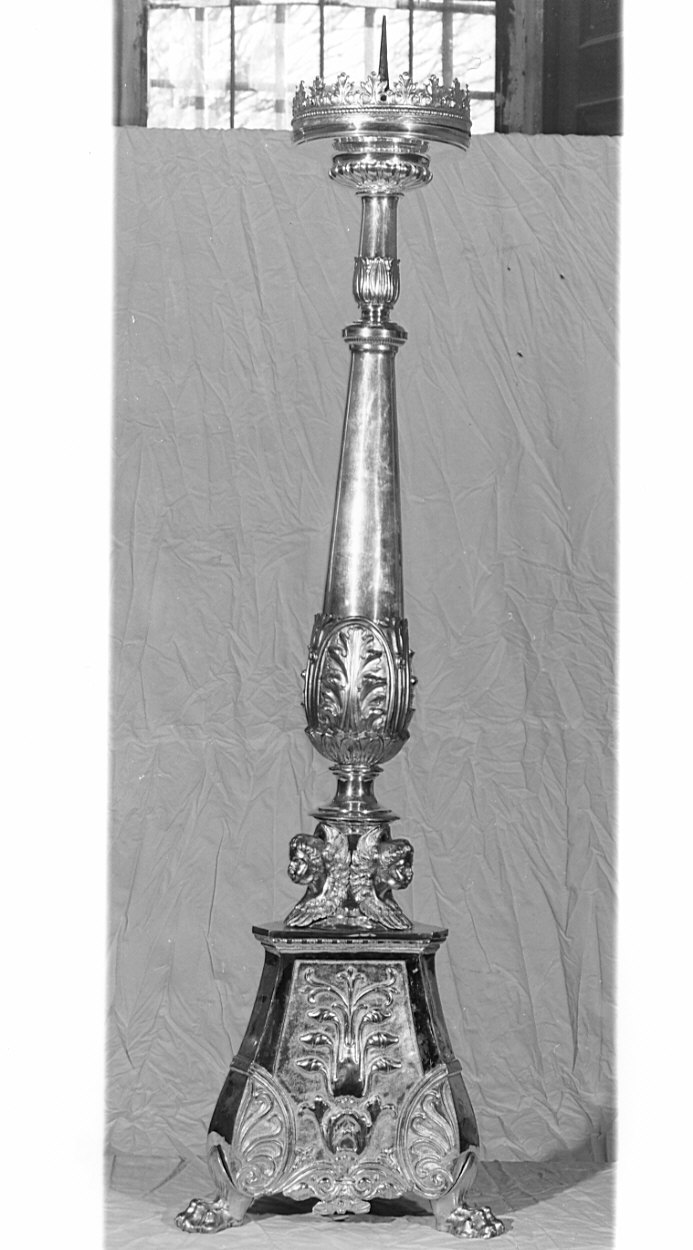 candeliere d'altare, serie - bottega lombarda (sec. XIX)