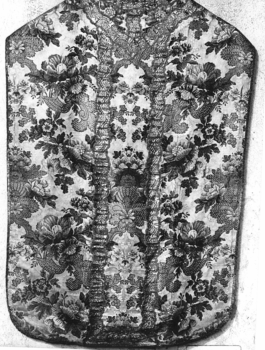 paramento liturgico, insieme - manifattura Italia settentrionale (sec. XVIII)