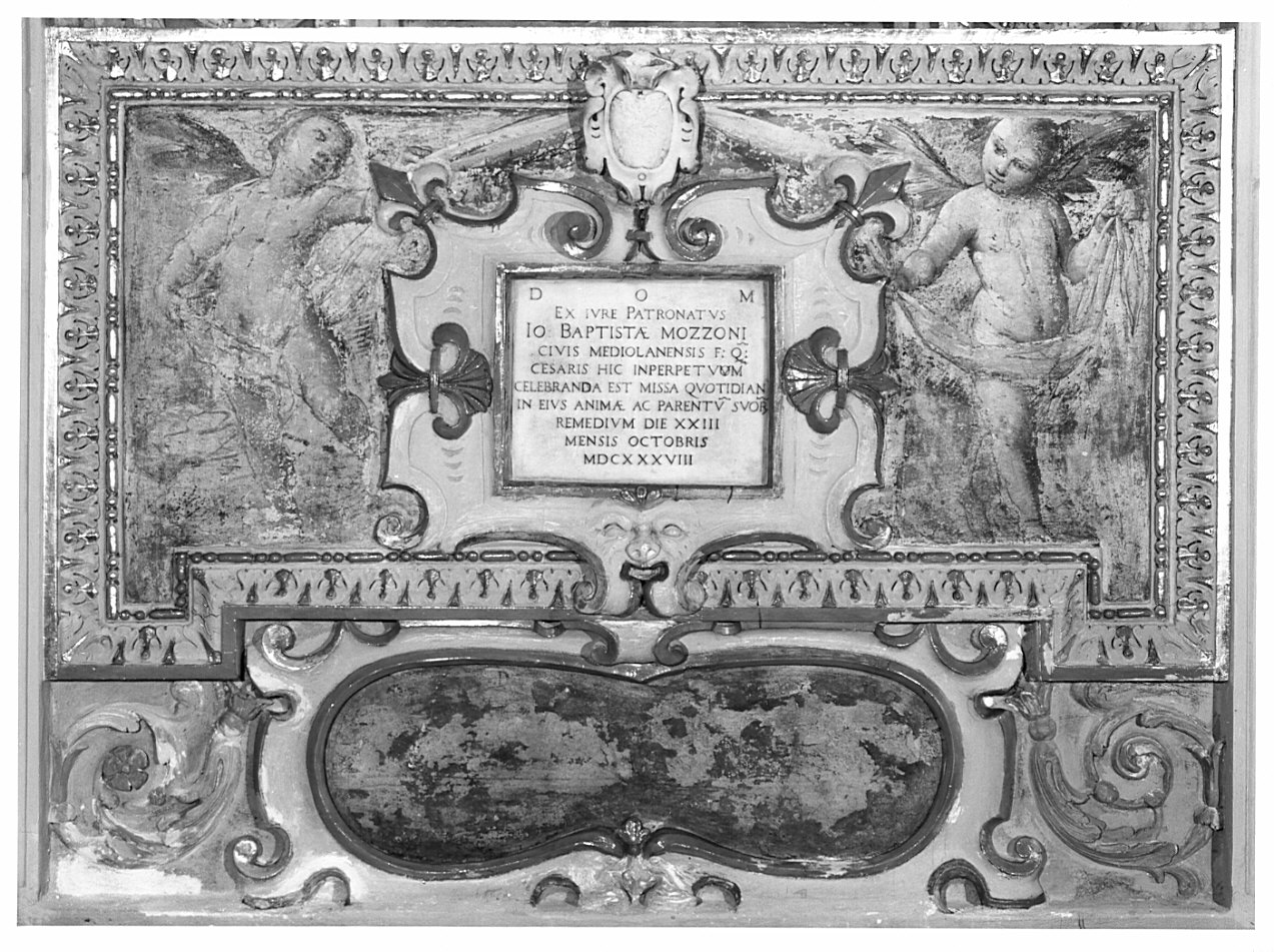 angeli reggicartiglio (decorazione plastico-pittorica, coppia) di Barbelli Giangiacomo (attribuito) (prima metà sec. XVII)