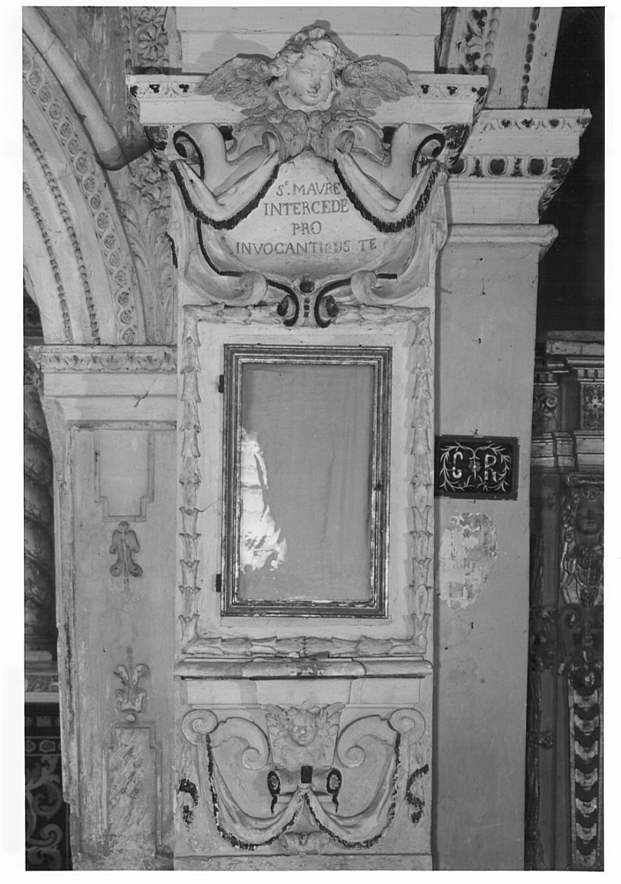 decorazione plastica, complesso decorativo - bottega italiana (sec. XVII)