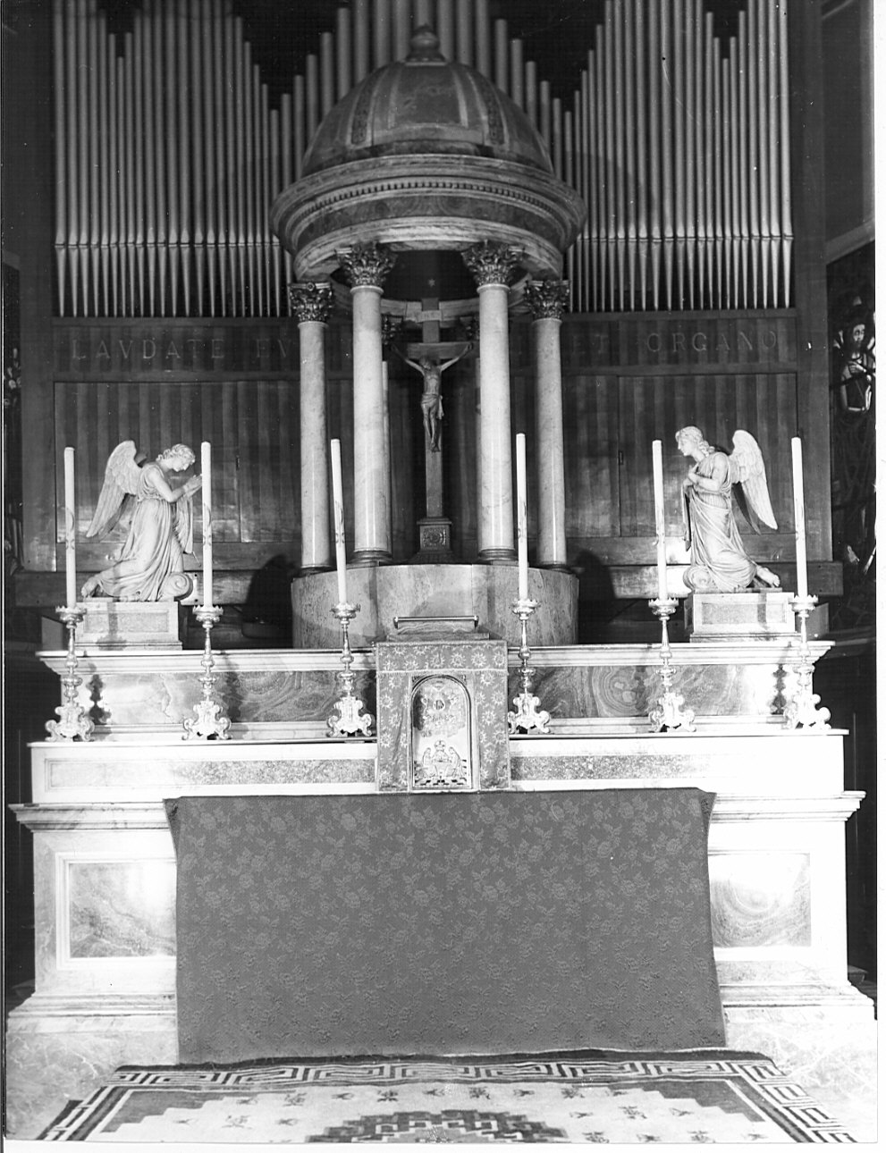 altare maggiore, complesso decorativo - bottega italiana (sec. XIX)