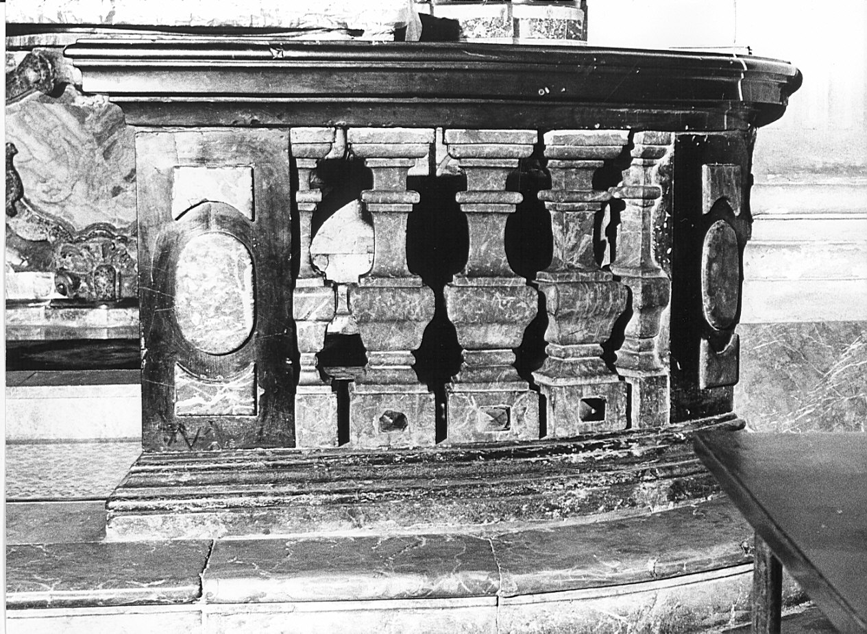 balaustrata, opera isolata - bottega lombarda (prima metà sec. XVIII)