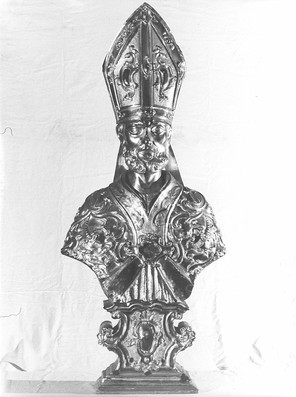Santo vescovo (reliquiario - a busto, opera isolata) - bottega lombarda (sec. XIX)