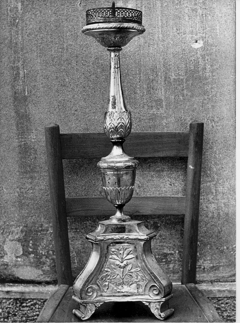 candeliere, serie - bottega lombarda (fine/inizio secc. XVIII/ XIX)